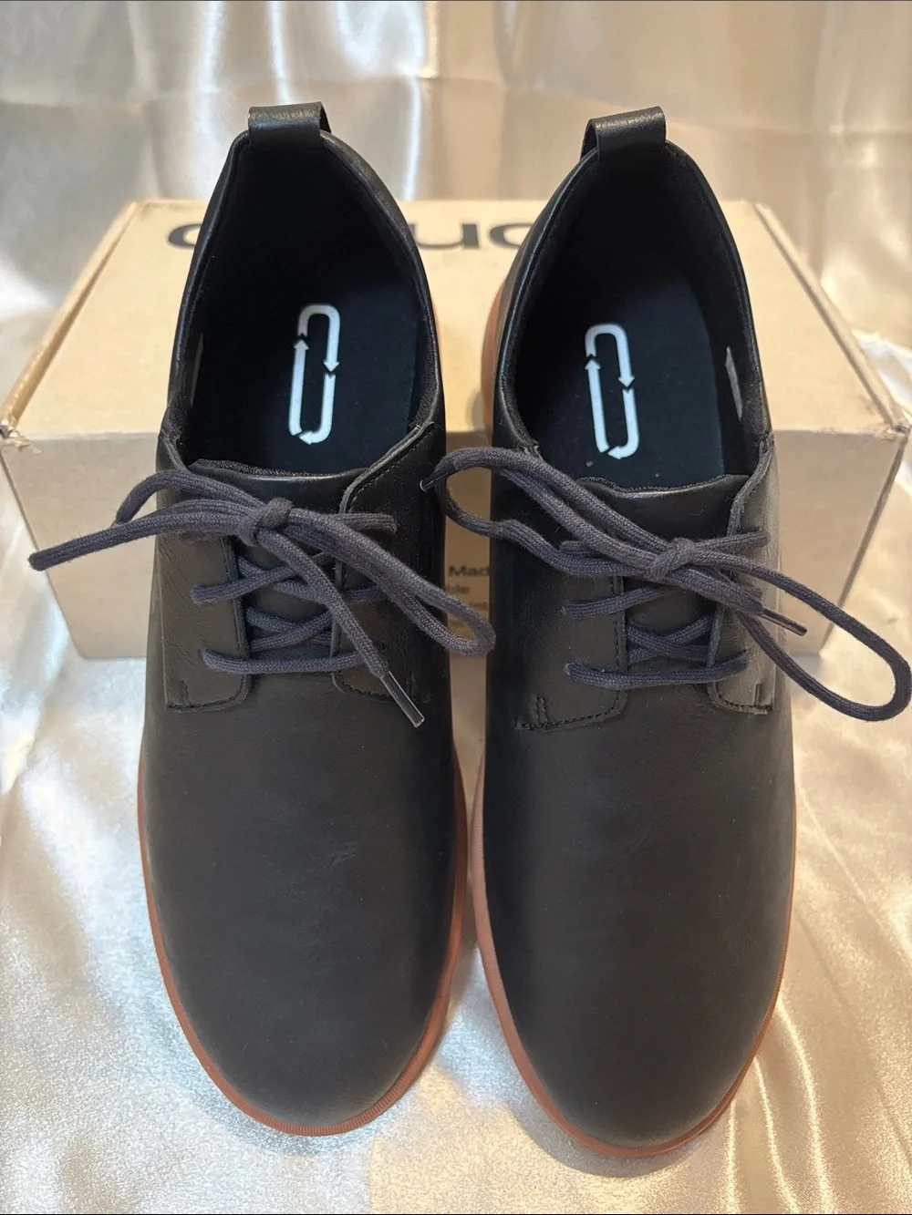 Ponto Men's Black Lace-Up Casual Shoes with Brown Sole